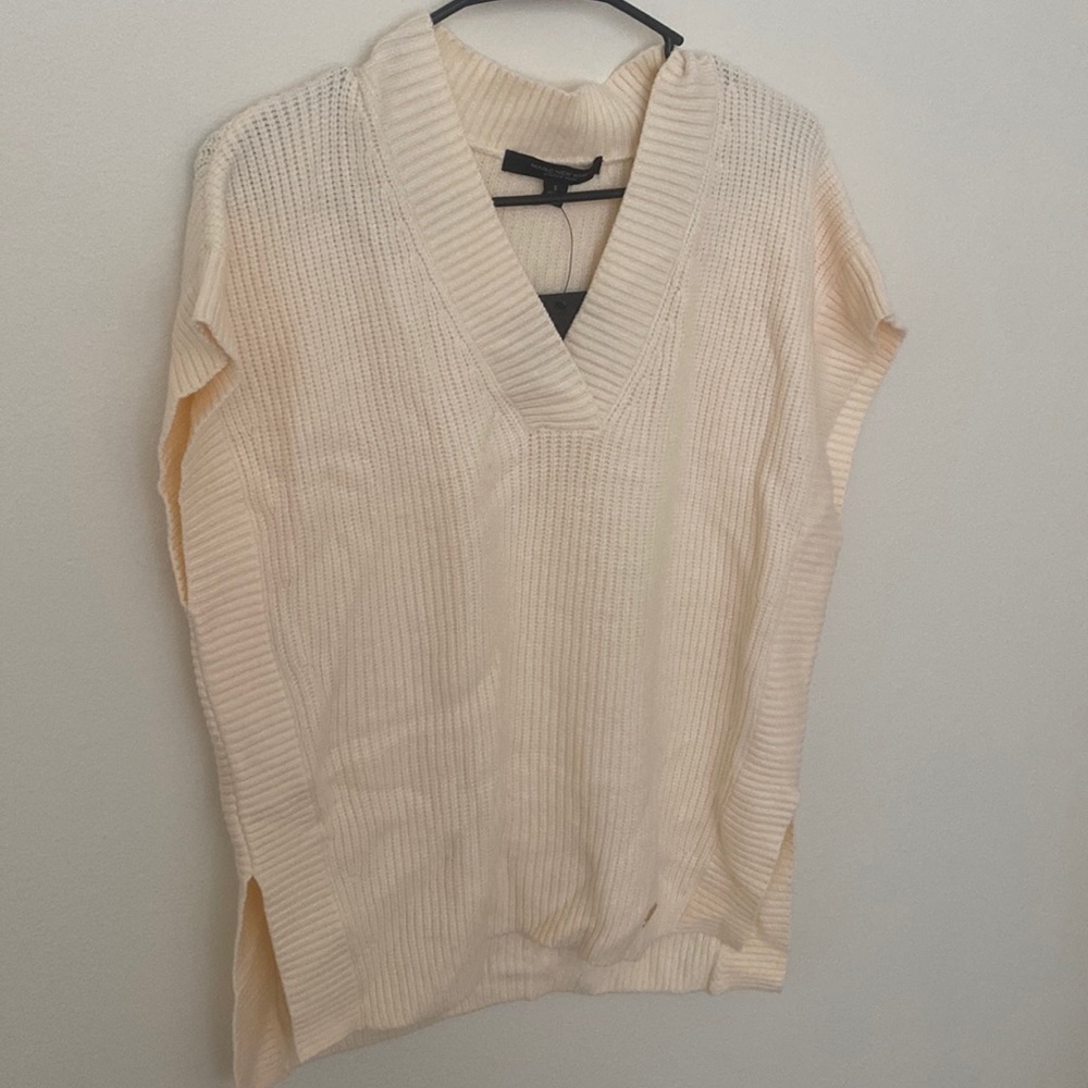 NWT Cream Sweater Vest